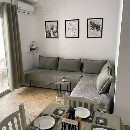 Happy Apartment Саранда Экстерьер фото