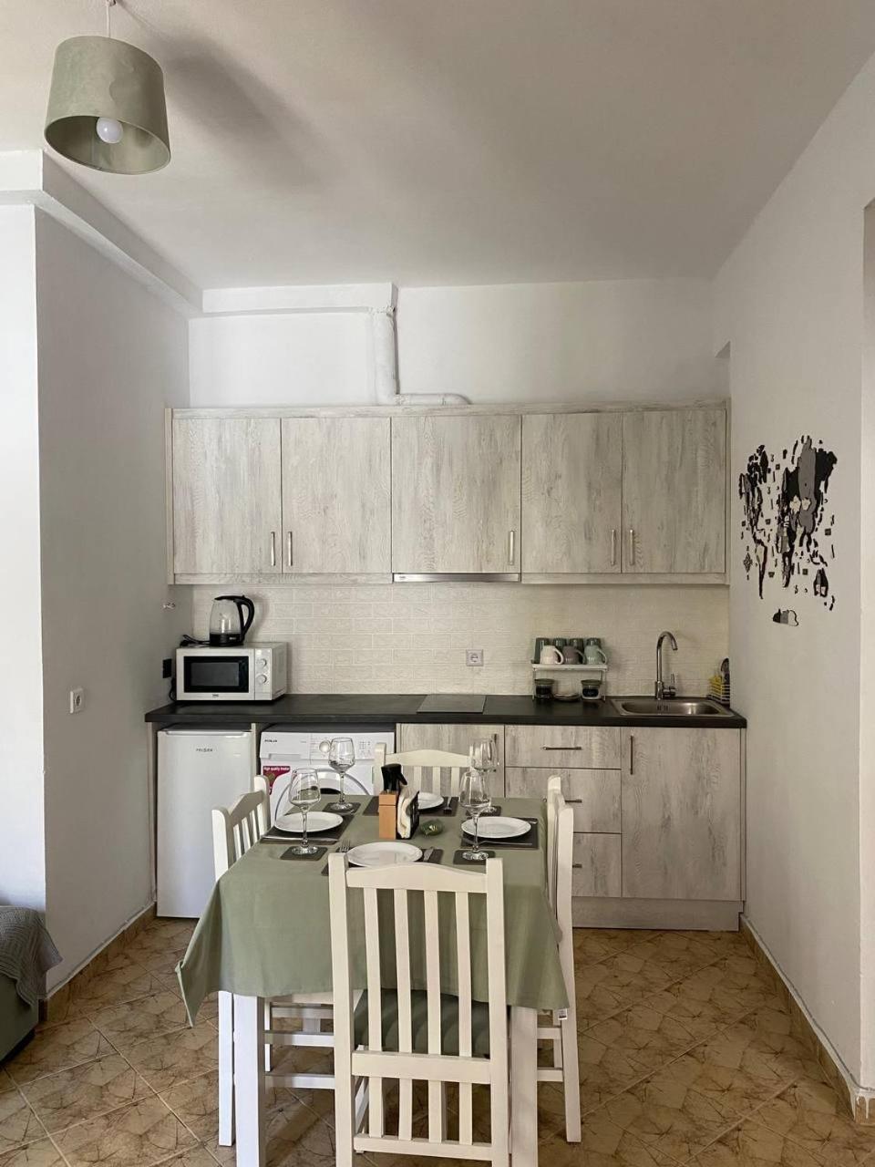 Happy Apartment Саранда Экстерьер фото