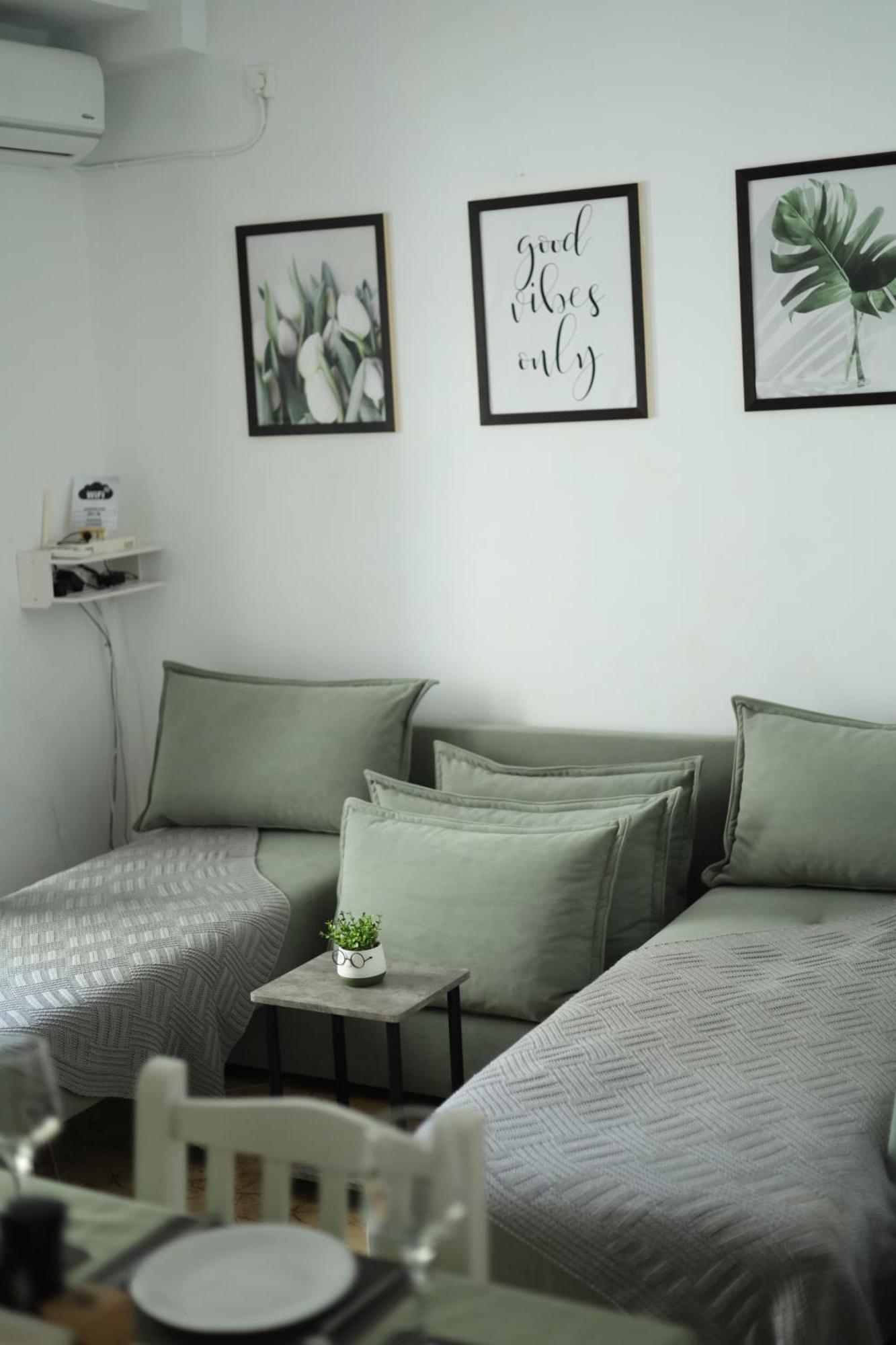 Happy Apartment Саранда Экстерьер фото